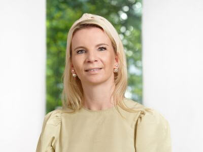 Dr. Katrin Höfling, Praxis NY Höfe, Innere Medizin & Kardiologie München